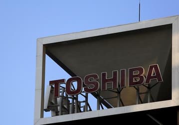 На Toshiba снова подали в суд из-за подтасовок в отчетности