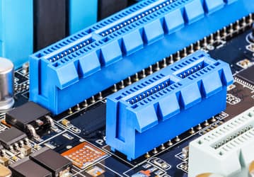 Опубликована спецификация PCI Express 4.0 Revision 0.9