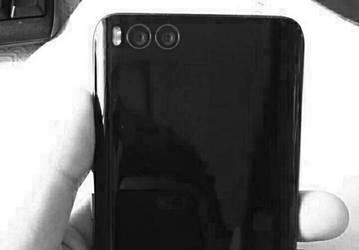 Смартфон Xiaomi Mi 6 Plus на новой фотографии похож на предшественника