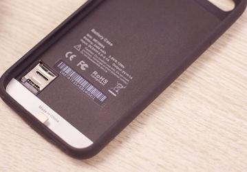Чехол Kuner Kuke для iPhone 7 включает аккумулятор емкостью 2400 мА•ч и слот для карт microSD