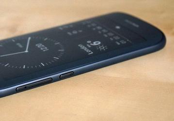 Разработка смартфона YotaPhone 3 продолжается