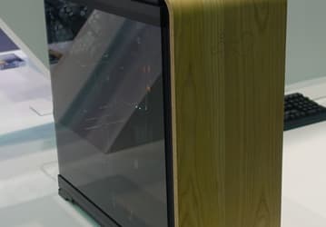 Корпуса In Win 806 и Gaming Cube A1 изготовлены из алюминия, стекла и... фанеры