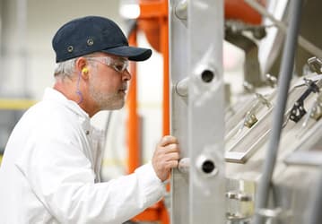 Apple выделит компании Corning $200 млн 
