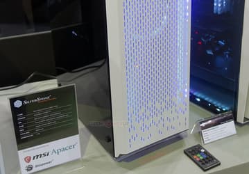 Подсветкой корпуса SilverStone Primera PM02 можно управлять с помощью пульта ДУ
