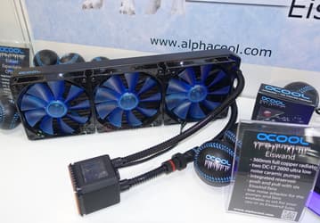 Система жидкостного охлаждения Alphacool Eisbaer 360 с шестью вентиляторами предназначена для процессоров HEDT 