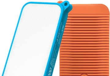 Adata D8000L — мобильный аккумулятор со светодиодным светильником, световой поток которого достигает 200 лм