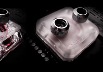 Процессорный водоблок Alphacool Eisblock XPX предложен еще в двух вариантах