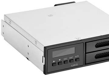 SilverStone SST-FSR202 позволяет установить в отсек типоразмера 5,25 дюйма два накопителя типоразмера 2,5 дюйма с возможностью горячей замены
