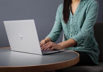Обновленный ноутбук HP Envy 13 стоит 899 евро