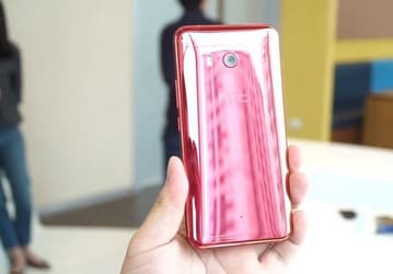 Смартфон HTC U 11 запечатлён на видео незадолго до анонса