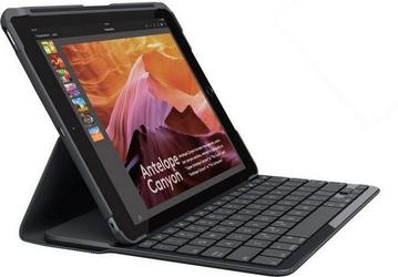 Представлен чехол со встроенной клавиатурой Logitech Slim Folio для iPad