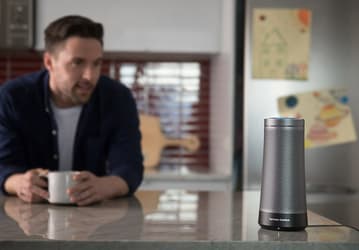 Представлена умная акустическая система Harman Kardon Invoke с поддержкой Cortana, но подробностей о ней практически нет