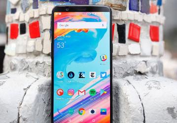 Смартфон OnePlus 5 скоро исчезнет из продажи