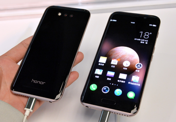 Инновационный смартфон Huawei Honor Magic подешевел до $410