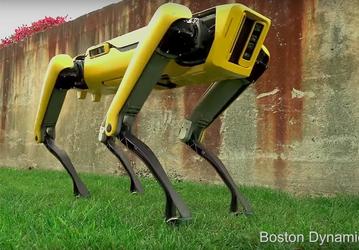 Видео дня: новая версия робота Boston Dynamics SpotMini. И она жёлтая