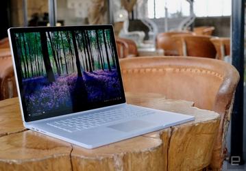 Ноутбук Microsoft Surface Book 2 в играх разряжается, даже будучи подключенным к розетке