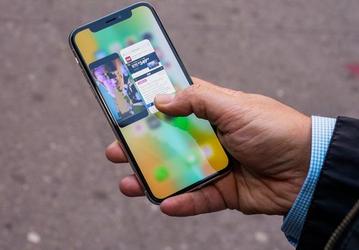 За пару месяцев темпы производства iPhone X выросли со 100 до 500 тыс. единиц ежедневно