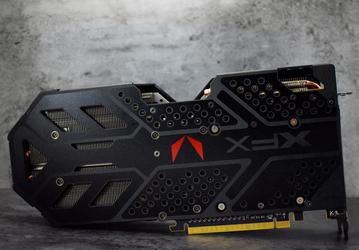 Опубликованы изображения 3D-карты Radeon RX Vega собственной разработки XFX 