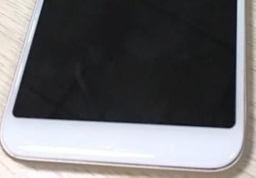 Неизвестный смартфон Meizu засветился на фотографии