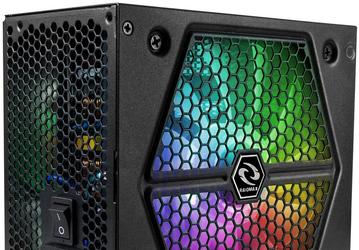 Серию блоков питания Raidmax Thunder RGB открыли модели RX-535AP-R и RX-735AP-R