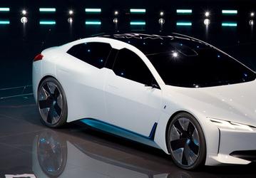 Электромобиль BMW i Vision Dynamics должен иметь дальность хода 600 км