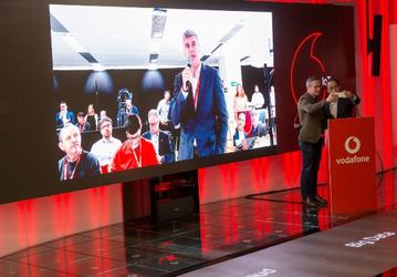 Huawei и Vodafone совершили первый в мире звонок в сети 5G