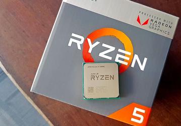 Для работы с дискретными видеокартами у настольных APU Ryzen имеется лишь восемь линий PCIe