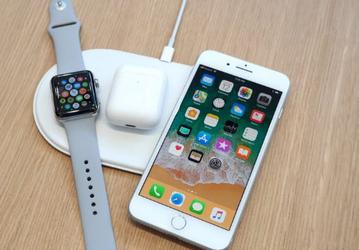 Беспроводное зарядное устройство Apple AirPower Wireless Charging Mat должно поступить в продажу в марте