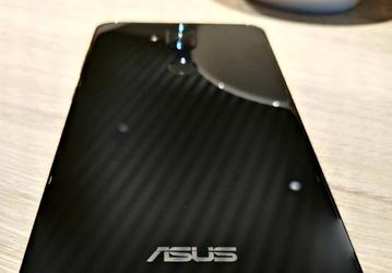 Смартфон Asus Zenfone 5 Lite засветился на живом фото
