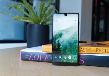 Google добавит в Android функции, которые понадобятся для смартфонов с вырезом на экране, как у iPhone X