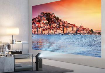 Проектор LG HU80KA выводит картинку разрешением 4К на экран диагональю до 150 дюймов