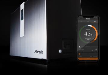Умная домашняя пивоварня Brewie+ варит за раз 20 литров пива