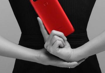 Опубликовано изображение смартфона Lenovo S5, метящего в конкуренты Xiaomi Redmi Note 5