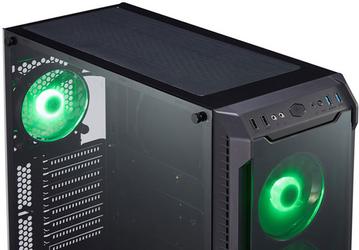 Передняя и боковая панели компьютерного корпуса FSP CMT520 изготовлены из стекла