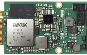 Компания Samsung показала на OCP 2018 первый SSD типоразмера NF1 объемом 8 ТБ и модуль DDR4 RDIMM объемом 64 ГБ на кристаллах плотностью 16 Гбит