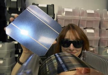 В IBM разработана новая технология повторного использования кремниевых пластин