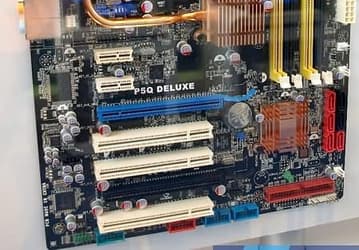 Первый взгляд на материнские платы ASUS P5Q-E и ASUS P5Q-Deluxe