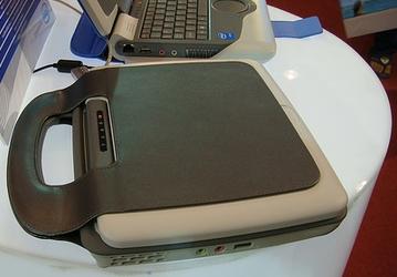 Фото и характеристики Intel Netbook (он же Eco PC)