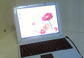 Ноутбук Inventec V10 с 10,1-дюймовым экраном стоит $230
