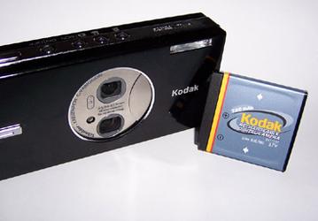Kodak EasyShare V570 - две матрицы, два объектива
