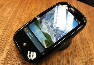 «Засветился» первый продукт линейки Palm Touchstone
