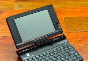 Спецификации и фото крохотного ноутбука Fujitsu Lifebook U2010 весом в 680 граммов