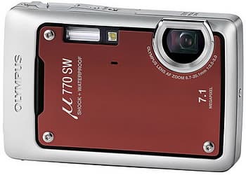 Влагозащищённые фотокамеры Olympus: "бронированная" µ 770 SW и "стабилизированная" µ 760 