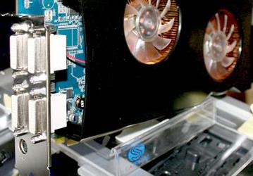 Монстры 3D на Computex 2007: дуальный ускоритель SAPPHIRE на базе Radeon HD 2600