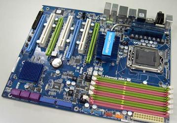 ASRock SuperComputer — системная плата для процессоров Intel Core i7
