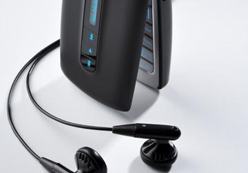 Alcatel OT-C701 - стильная новинка начального уровня