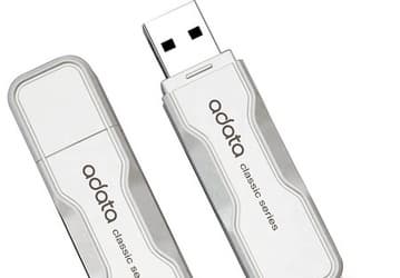 C801 — простой, но стильный флэш-брелок A-Data