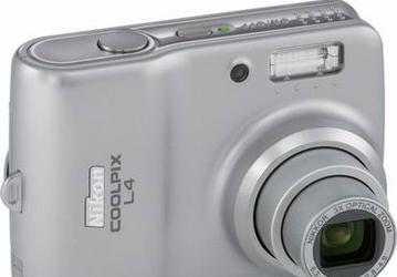 Nikon: три недорогие фотокамеры L-серии