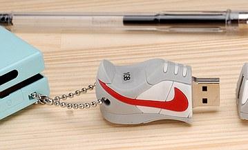 Кроссовок Nike обретает новый размер — 1 Гб