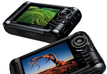 Новые мультимедийные фотоальбомы Epson